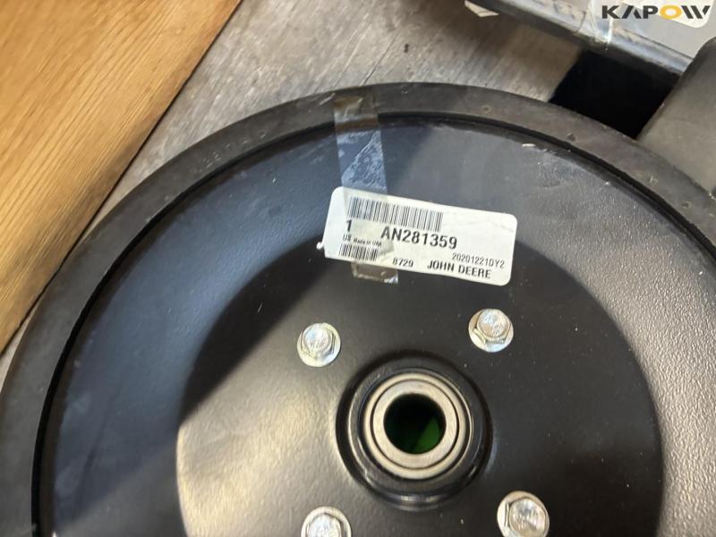 John Deere parts 18