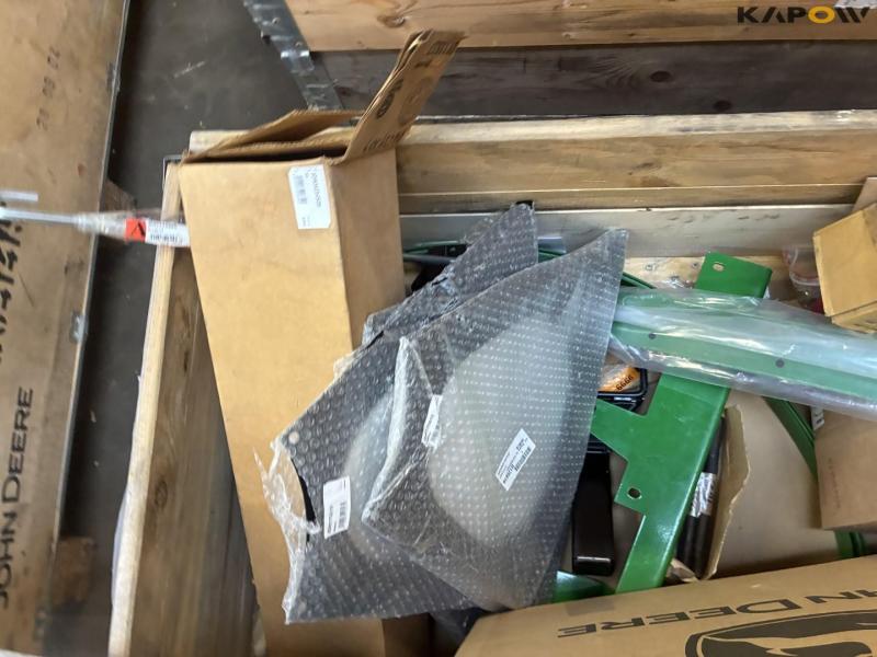 John Deere parts 20