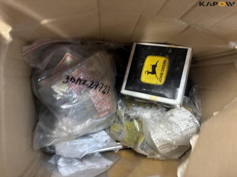 John Deere parts 16