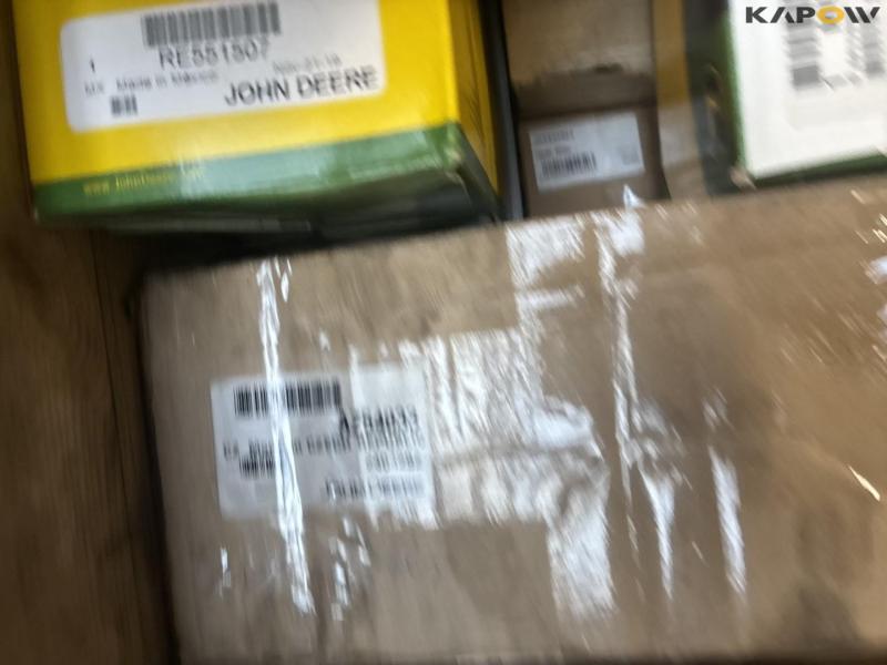 John Deere filter 32