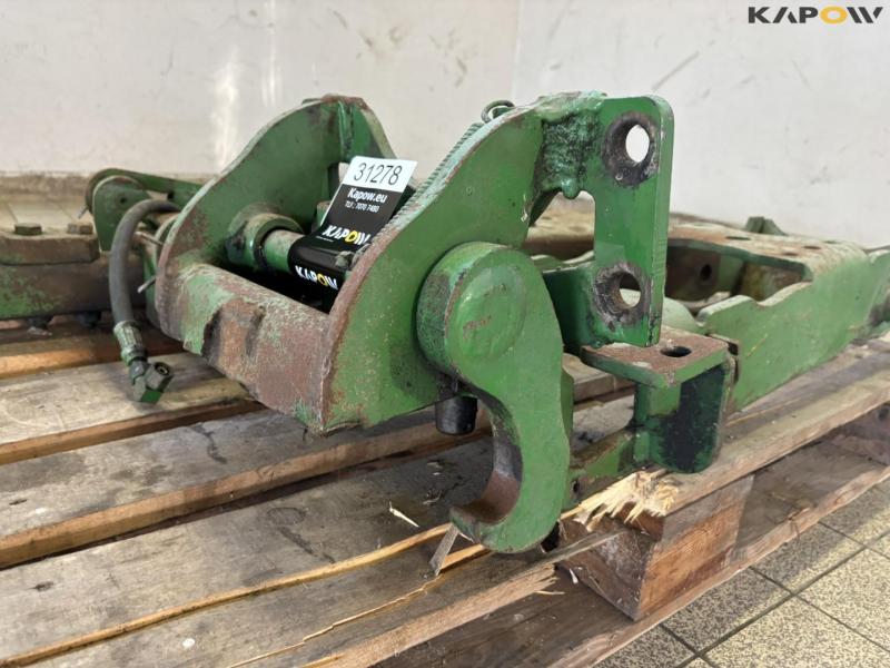 John Deere hitch towing bracket 9