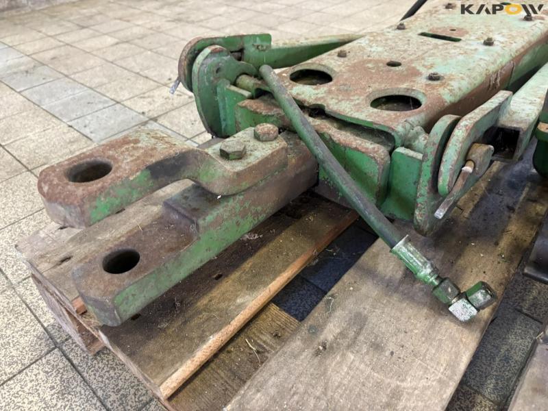 John Deere hitch towing bracket 14