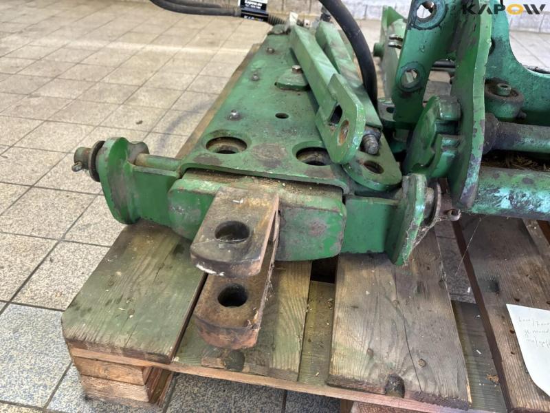 John Deere hitch towing bracket 11