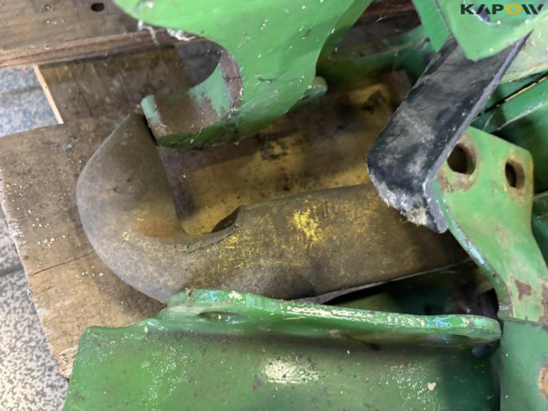 John Deere hitch towing bracket 23