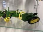 John Deere model tractors 18