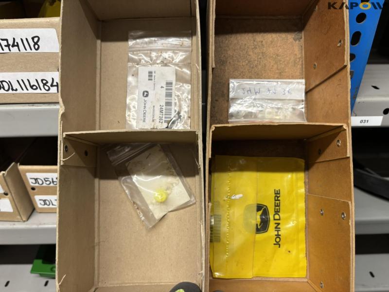John Deere spare parts - new 26
