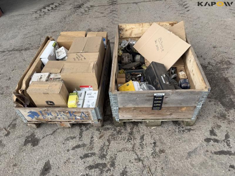 John Deere spare parts for 8345R 3