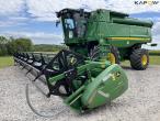 John Deere S690i combine with 630R 30-foot header 1