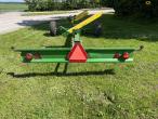 John Deere S690i combine with 630R 30-foot header 81