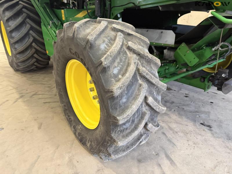 John Deere T660i with 30 foot header 53