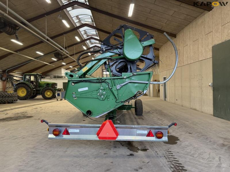 John Deere T660i with 30 foot header 67