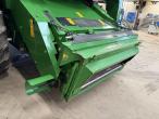 John Deere T660i combine with 30ft draper header 73