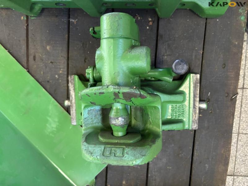 John Deere drawbar and German drawbar 12