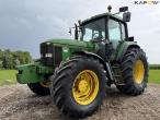 John Deere tractor 8