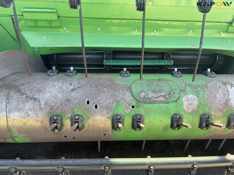 John Deere W660i combine harvester 15