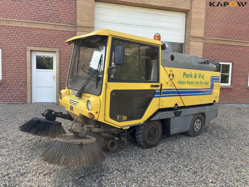 Johnston sweeper 1