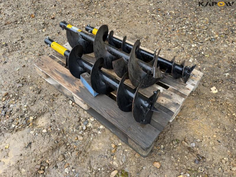 Earth drill 1