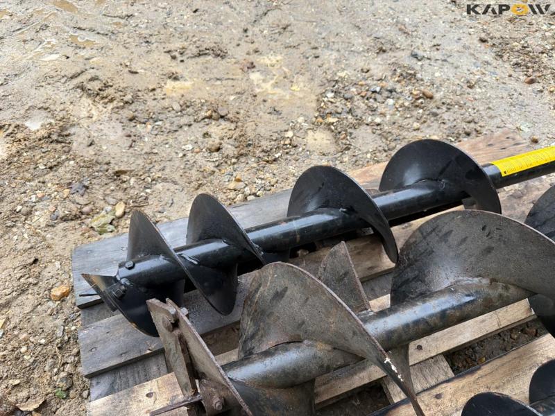 Earth drill 15