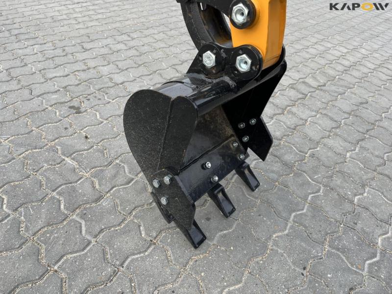 JPC HT12 mini excavator - New 12