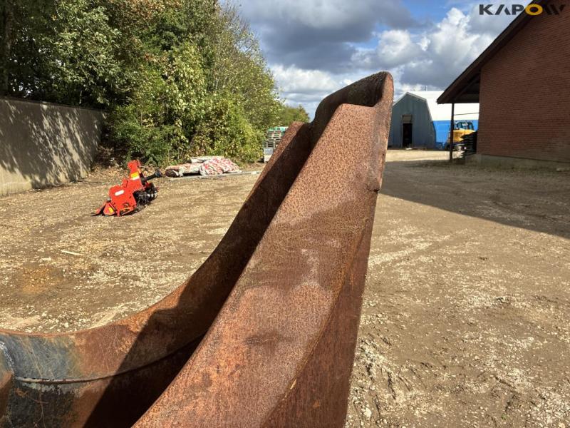 JST profile excavator bucket 26