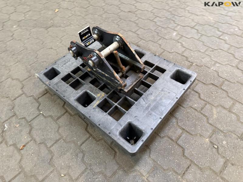 JST S40 hitch 5