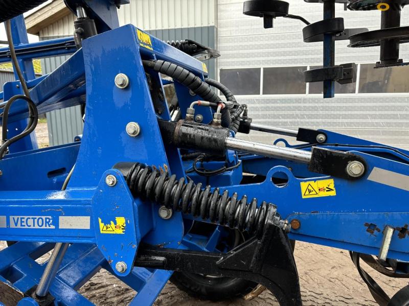 Köckerling vector 570 stubble harrow 33
