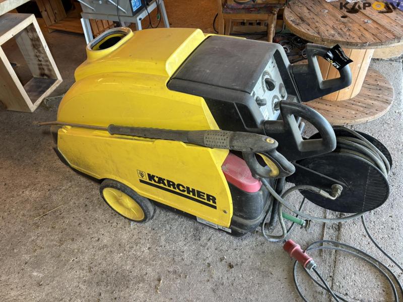 Kärcher Super M Eco hot water cleaner 8