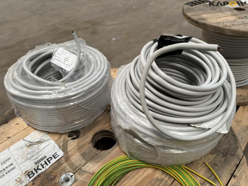 Cable drum and wires 5