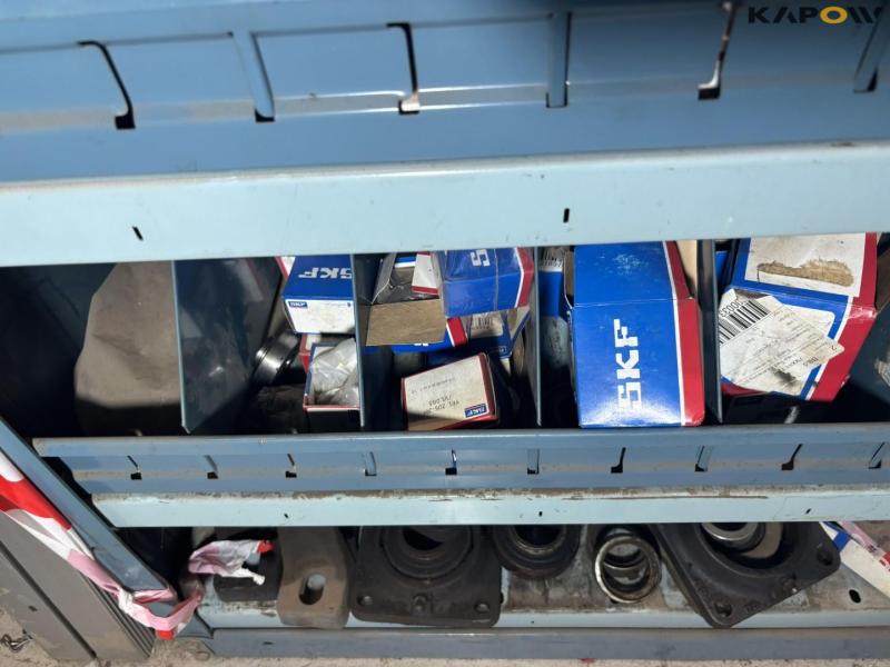 Chains/Bearings and auxiliary materials 17