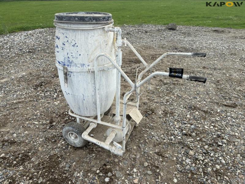 Lime sprayer 1