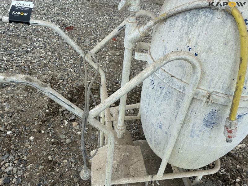 Lime sprayer 8