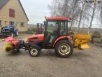 Kioti CK35 HST tractor 8