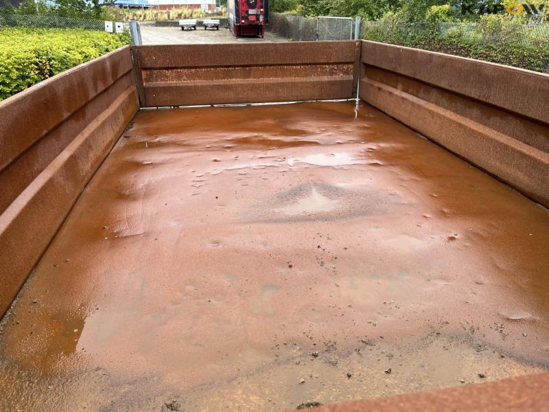 KL construction truck 13