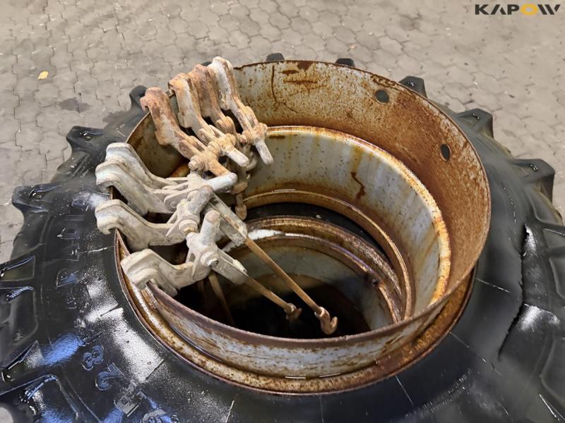 Kleber 16.9-R28 twin wheels 10