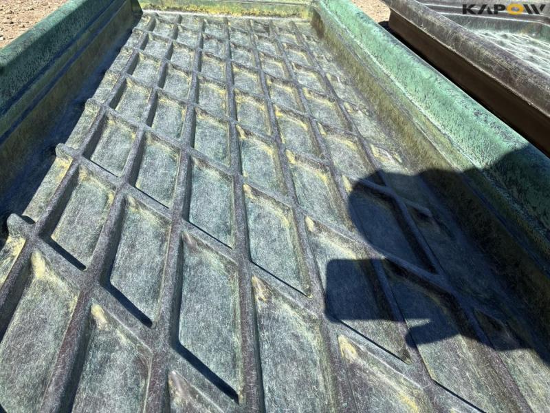 Hoof bath for cows 9