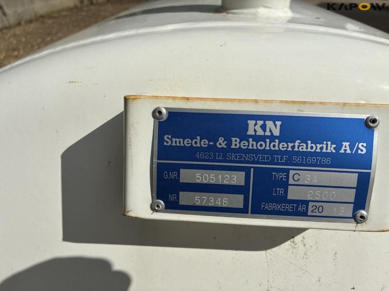KN beholderfabrik 2500 liter fuel tank 17