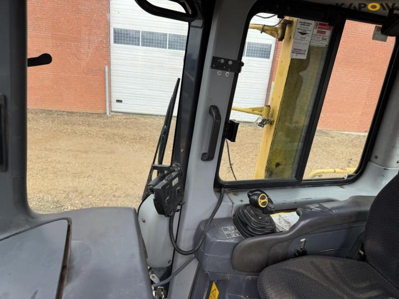 Komatsu D65PX dozers 38