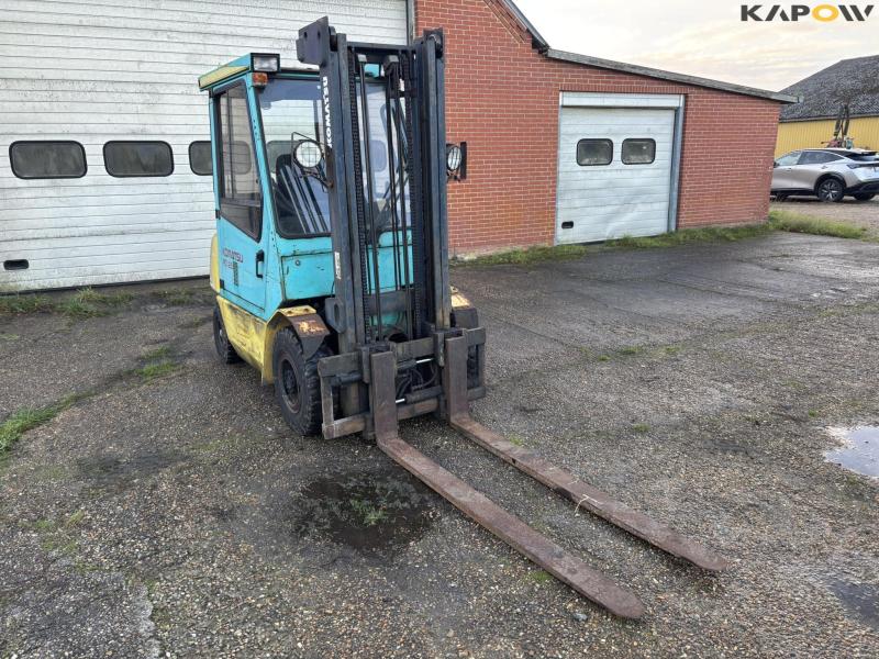 Komatsu FD 25 forklift 3