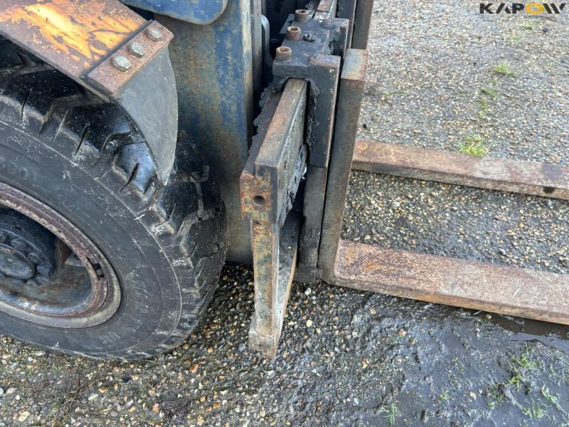 Komatsu FD 25 forklift 15