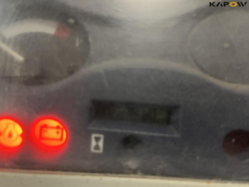 Komatsu FD25T-14 forklift 20