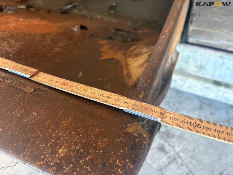 Komatsu PC 138US excavator 12