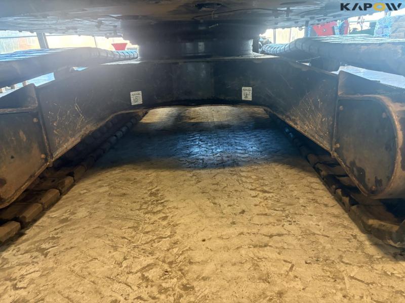 Komatsu PC 138US excavator 37