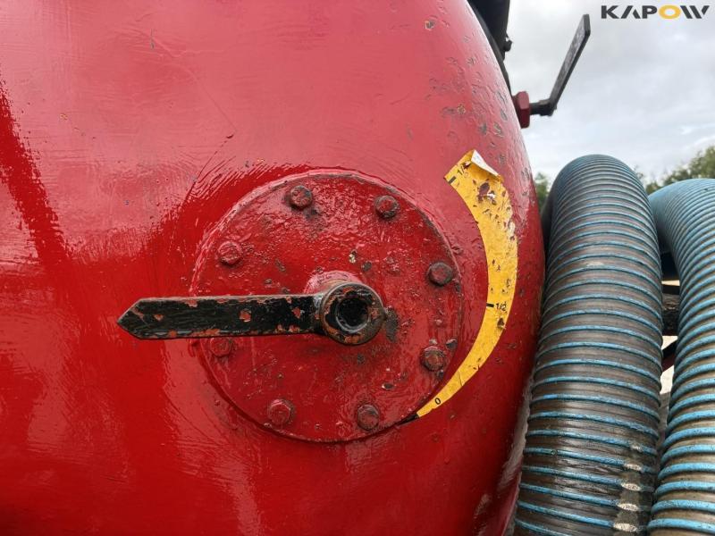 Combi sewer/cleaner  21