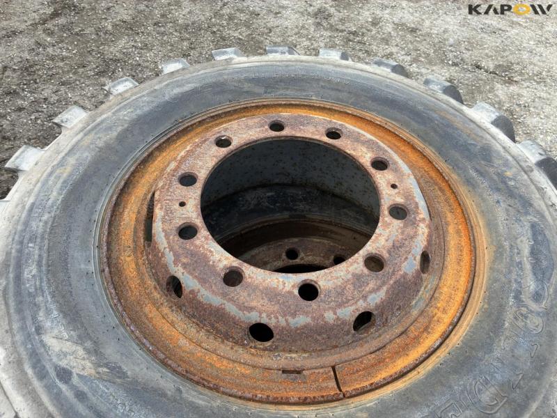 Komplethjul og fælge 10