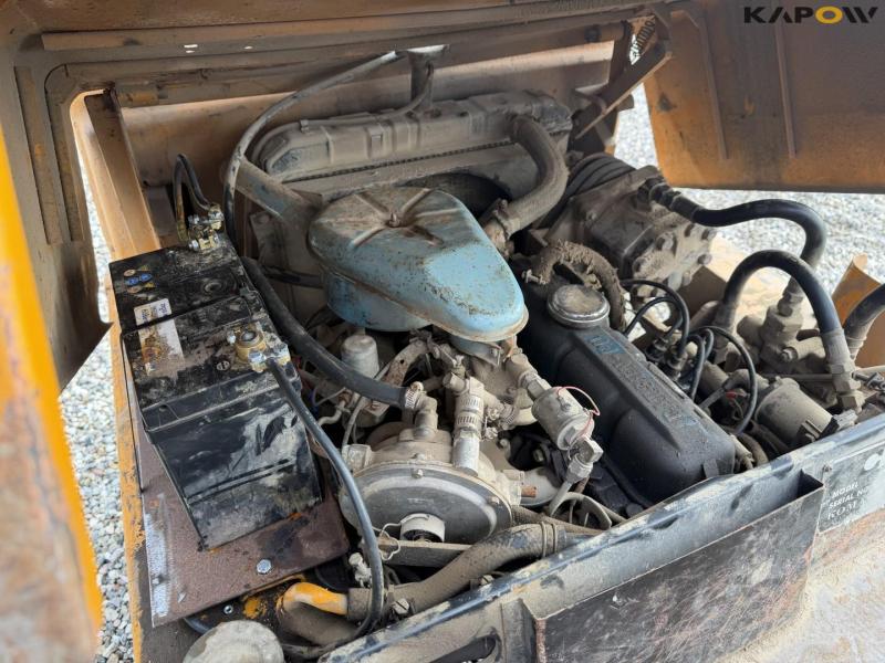 Komatsu GF15 forklift 39