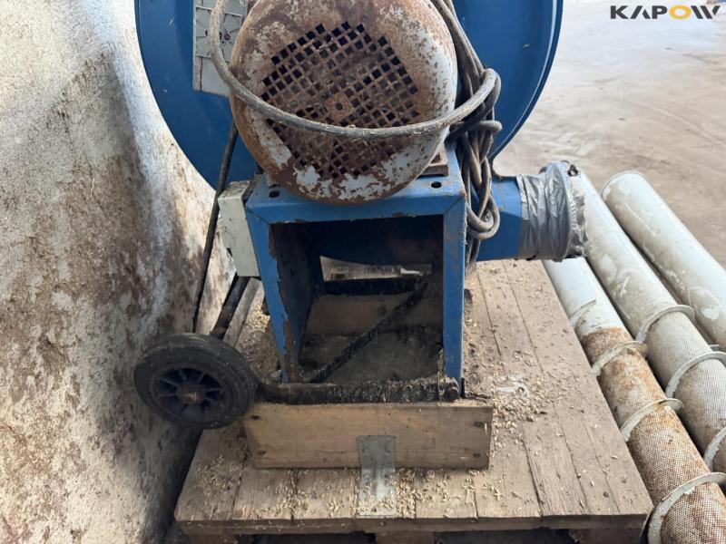Kongskilde grain blower 27