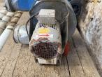 Kongskilde grain blower 18