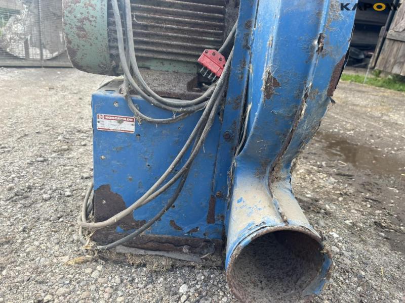 Kongskilde TLR 752 grain blower 6