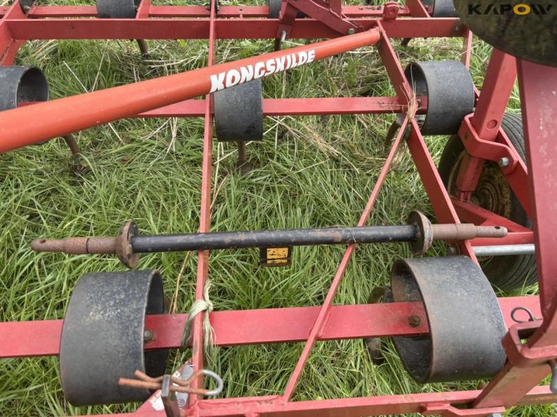 Kongskilde Vibroflex 17-tooth stubble harrow 14