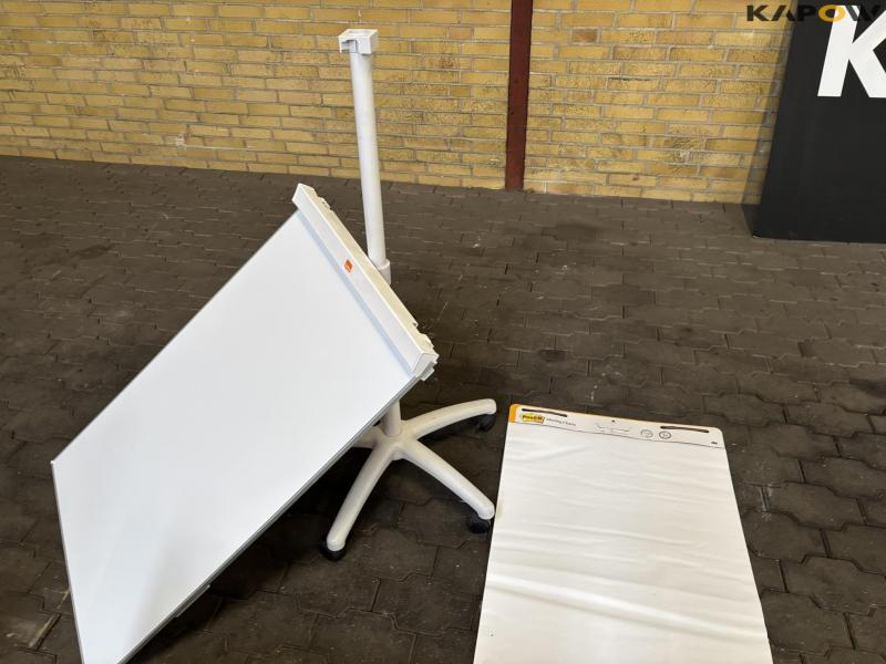 Office/canteen equipment 20